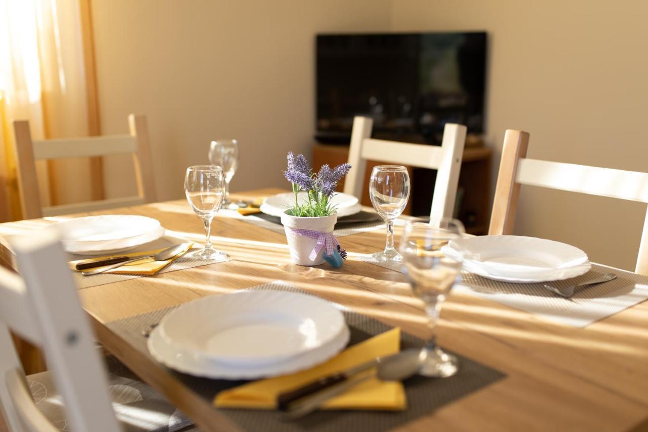 Milohnici Apartman Doris מראה חיצוני תמונה